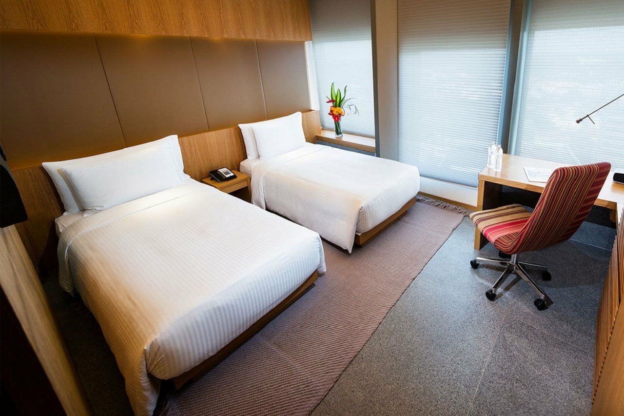 Oasia Hotel Novena, Singapore By Far East Hospitality Exterior foto