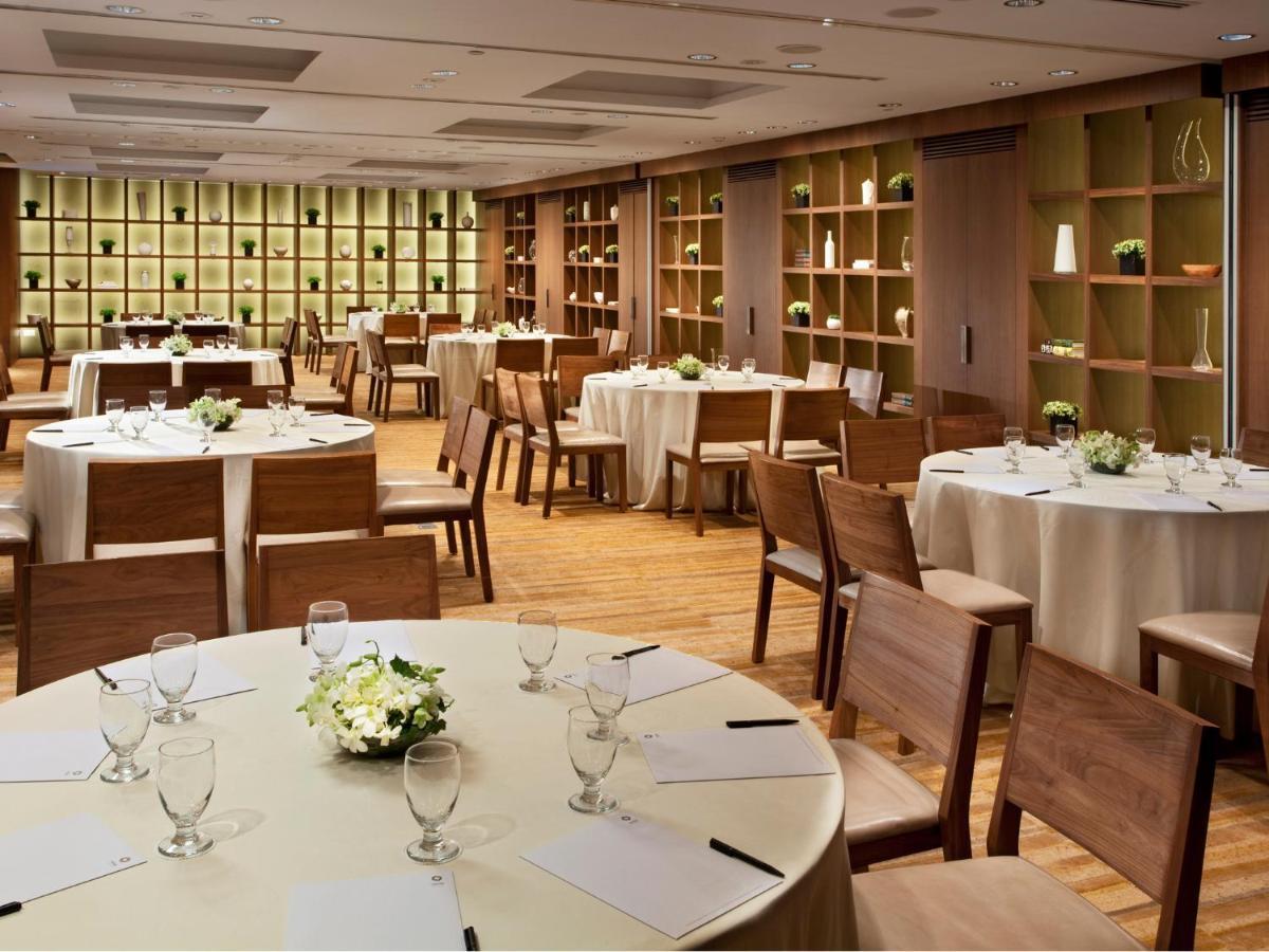 Oasia Hotel Novena, Singapore By Far East Hospitality Exterior foto